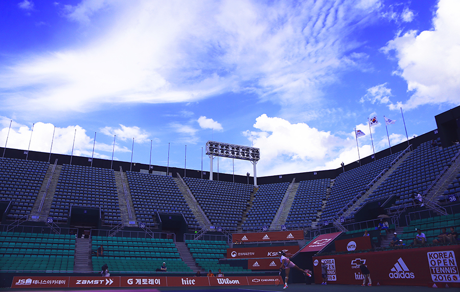제13회 코리아오픈이 서울 송파구 올림픽테니스코트에서 열리고 있다.