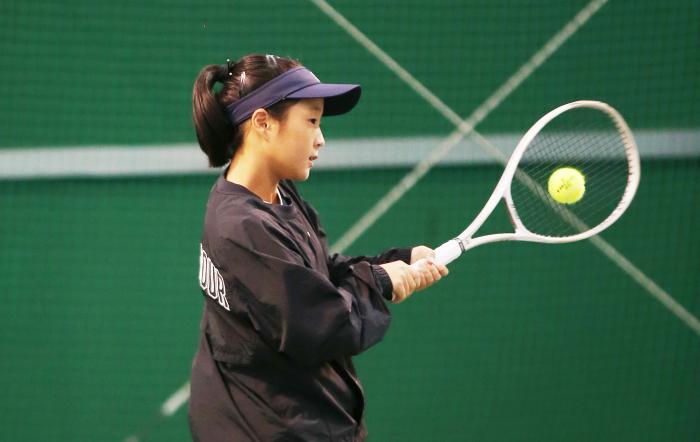 예선전을 치루고 있는 여자 주니어 선수들