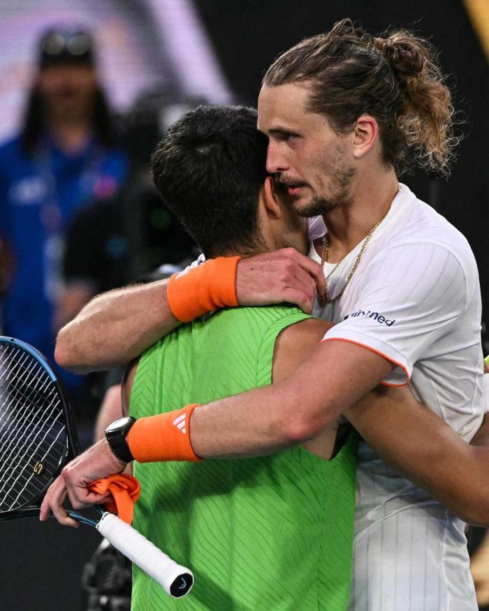 알카라스와 즈베레프의 4강전은 호주오픈 준결승 역사상 가장 긴  시간이었다