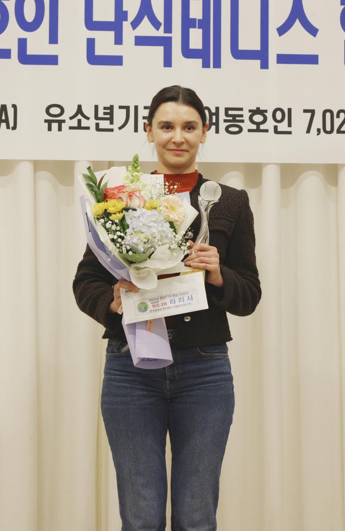 여자부 2위에 러시아 출신의 라리사