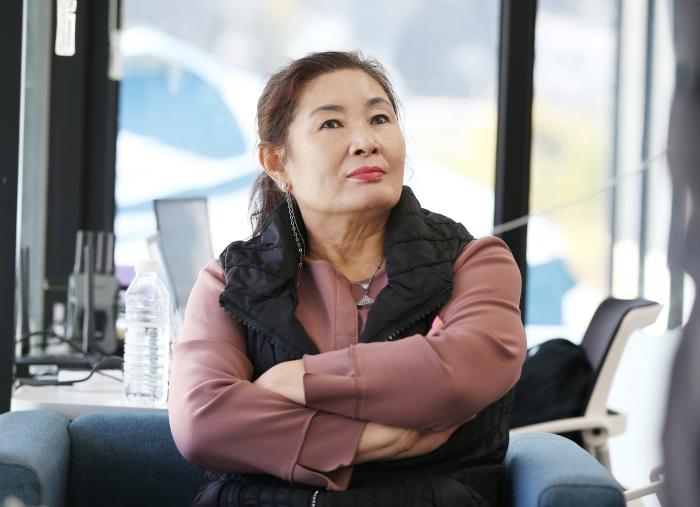 좋은 선수를 키워내기 위해서는 지역사회의 후원이 절실히 필요하다는 말을 할때 손 회장의 표정에 고뇌가 묻어난다